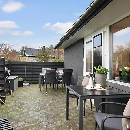 Lf11102-struer-snerlevej-2 *